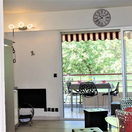 Duplex Cosy Avec Piscine, Terrasse Et Parking Prive A 20 Min De La Plage - 4 Pers. - Fr-1-252a-78 *