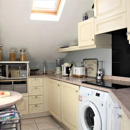Duplex Cosy Avec Piscine, Terrasse Et Parking Prive A 20 Min De La Plage - 4 Pers. - Fr-1-252a-78